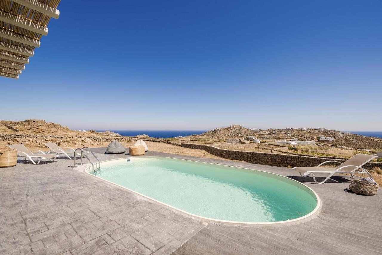 Ocean View Villa *