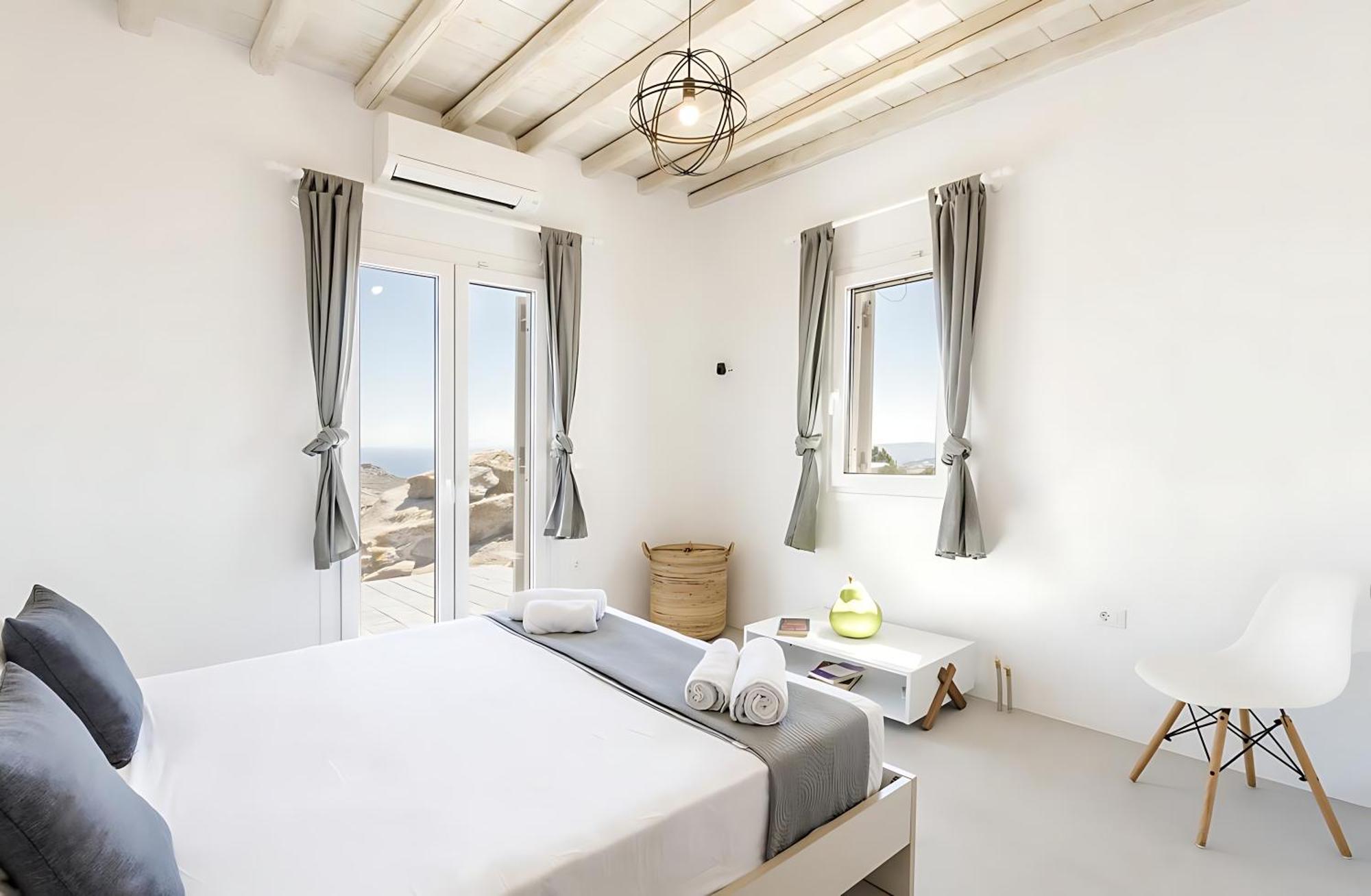 Ocean View Villa *